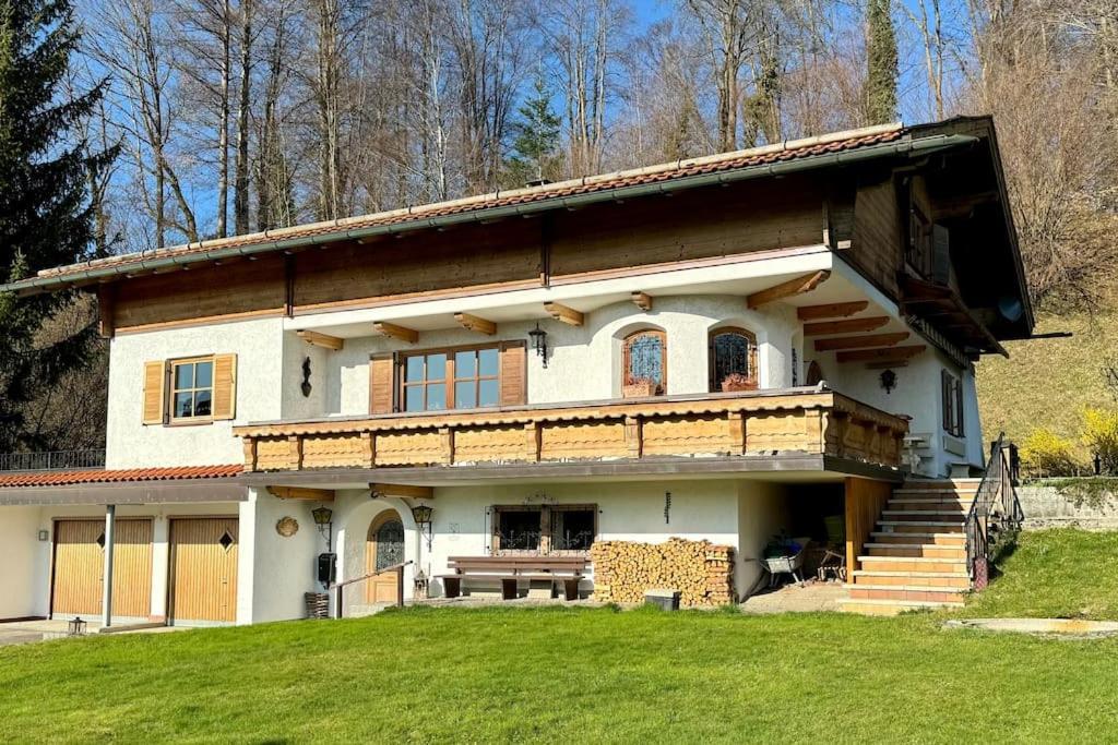 Romantisches Alpenchalet - Mit Sauna Und Kamin - Ruhig Und Zentral Bad Tölz Zewnętrze zdjęcie