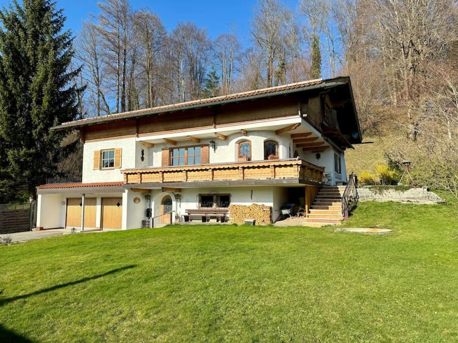 Romantisches Alpenchalet - Mit Sauna Und Kamin - Ruhig Und Zentral Bad Tölz Zewnętrze zdjęcie