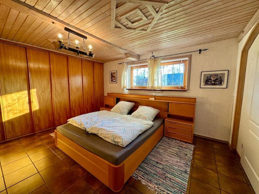 Romantisches Alpenchalet - Mit Sauna Und Kamin - Ruhig Und Zentral Bad Tölz Zewnętrze zdjęcie